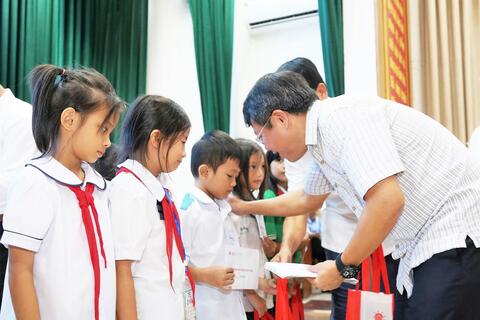<a href="/tin-tuc-su-kien" title="TIN TỨC - SỰ KIỆN" rel="dofollow">TIN TỨC - SỰ KIỆN</a>