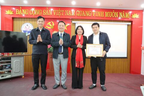 <a href="/tin-tuc-su-kien" title="TIN TỨC - SỰ KIỆN" rel="dofollow">TIN TỨC - SỰ KIỆN</a>