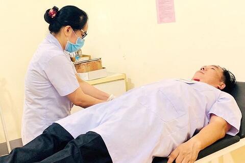 <a href="/tin-tuc-su-kien/hoc-tap-lam-theo-tam-guong-dao-duc-ho-chi-minh" title="Học tập làm theo tấm gương đạo đức Hồ Chí Minh" rel="dofollow">HỌC TẬP VÀ LÀM THEO TẤM GƯƠNG ĐẠO ĐỨC HỒ CHÍ MINH</a>