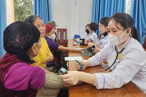 <a href="/tin-tuc-su-kien/hoc-tap-lam-theo-tam-guong-dao-duc-ho-chi-minh" title="HỌC TẬP VÀ LÀM THEO TƯ TƯỞNG, ĐẠO ĐỨC, PHONG CÁCH HỒ CHÍ MINH" rel="dofollow">CHÀO MỪNG ĐẠI HỘI ĐẢNG BỘ TỈNH HÀ TĨNH LẦN THỨ XX, NHIỆM KỲ 2025-2030</a>