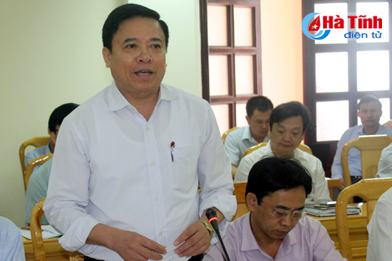 lam ro trach nhiem nguoi dung dau trong thuc hien dan chu co so