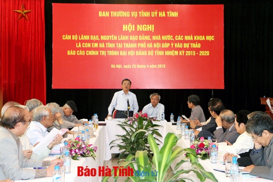 Con em Hà Tĩnh tại Hà Nội góp ý Dự thảo Báo cáo chính trị Đại hội Đảng bộ tỉnh