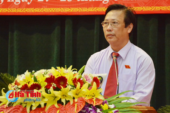nghe bao cao tinh hinh kt xh 6 thang va cac to trinh cua ubnd tinh
