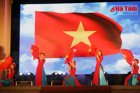 dac sac chuong trinh nghe thuat cam xuc thang 5