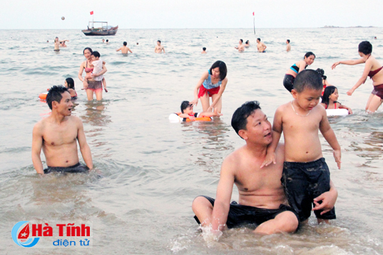 du khach den thien cam tang dot bien
