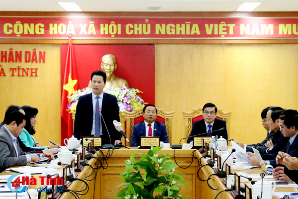 quyet tam thuc hien thang loi muc tieu kt xh nam ban le 2018