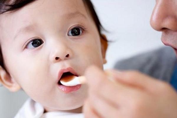 Chuyên gia “vạch trần” sai lầm của bố mẹ khi bé rối loạn tiêu hóa, biếng ăn