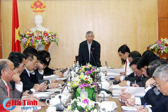 Sôi nổi thảo luận các mục tiêu, nhiệm vụ KT-XH, QP-AN 2016