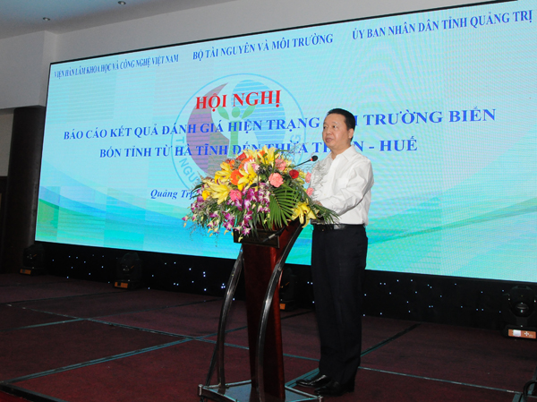 khang dinh bien sach bo truong tran hong ha va lanh dao 4 tinh mien trung tam bien an hai san