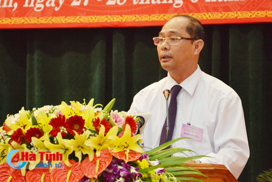 nghe bao cao tinh hinh kt xh 6 thang va cac to trinh cua ubnd tinh