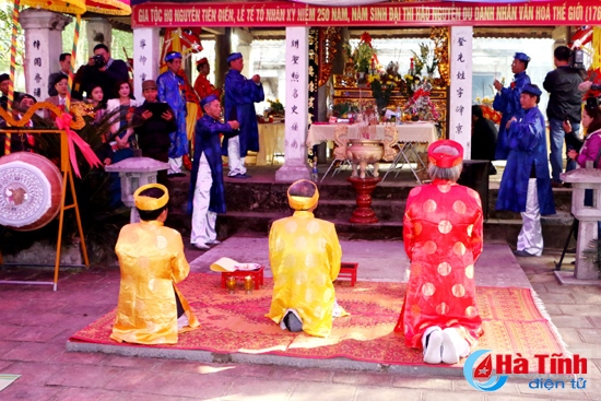 Lễ tế tổ Đại tôn dòng họ Nguyễn – Tiên Điền