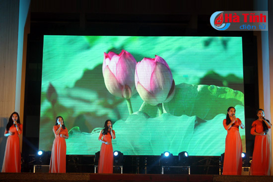 dac sac chuong trinh nghe thuat cam xuc thang 5