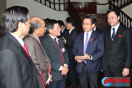 HĐND tỉnh nghe các báo cáo tờ trình, dự thảo nghị quyết quan trọng