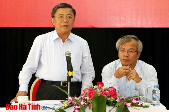 Con em Hà Tĩnh tại Hà Nội góp ý Dự thảo Báo cáo chính trị Đại hội Đảng bộ tỉnh