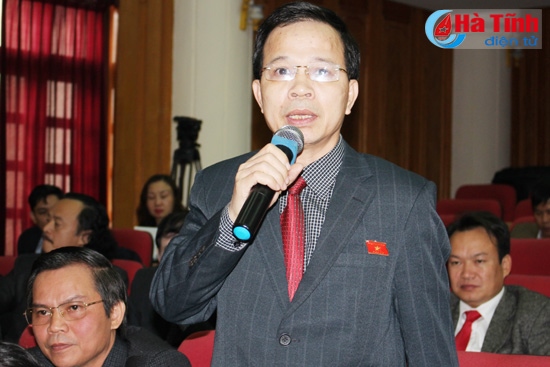 Sôi nổi thảo luận các mục tiêu, nhiệm vụ KT-XH, QP-AN 2016