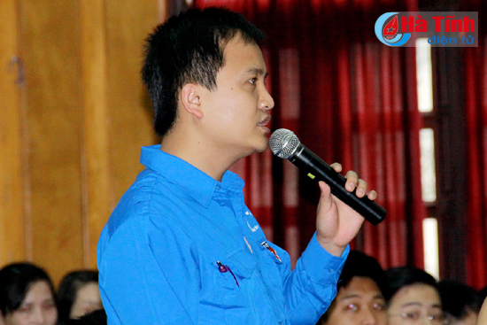 chu tich ubnd tinh gap mat doi thoai voi dvtn khoi co quan tinh