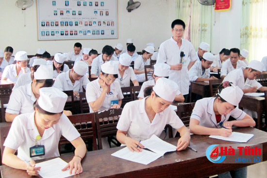so y te ha tinh truc tiep to chuc xet tuyen 48 bac sy