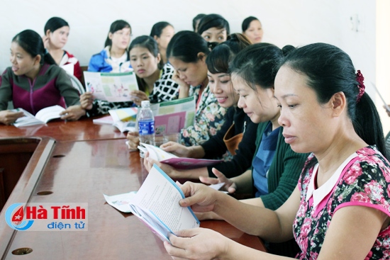 Chuẩn hóa công cụ theo dõi sức khỏe bà mẹ - trẻ em