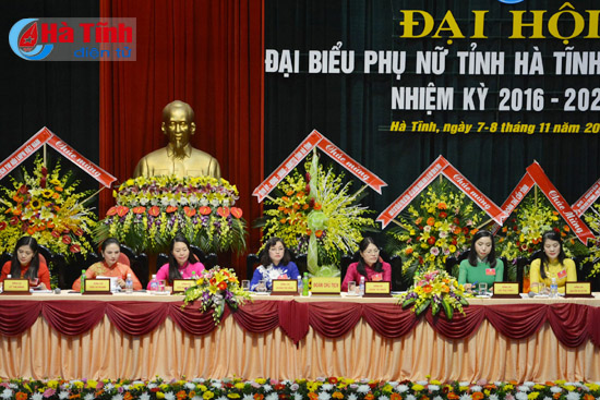 xay dung hinh anh phu nu ha tinh tu tin tu trong trung hau dam dang