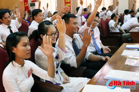 ha tinh sap nhap to chuc don vi giam dau moi cac to chuc hoi