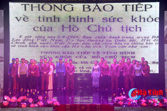 lang dong chuong trinh nghe thuat ha tinh mai nho loi nguoi