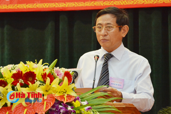 nghe bao cao tinh hinh kt xh 6 thang va cac to trinh cua ubnd tinh