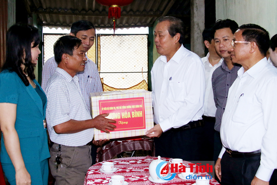 pho thu tuong truong hoa binh kiem tra cong tac boi thuong thiet hai su co moi truong bien