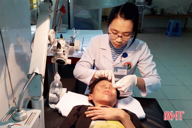 Bác sĩ Hà Tĩnh hướng dẫn cách xử lý các tai nạn thường gặp dịp Tết