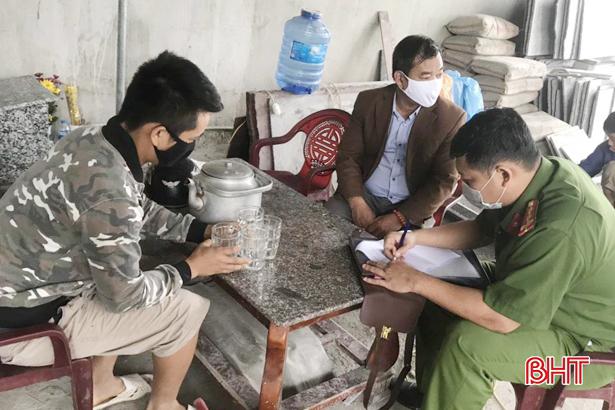 4.779 công dân tại các khu cách ly tập trung ở Hà Tĩnh được bàn giao về địa phương