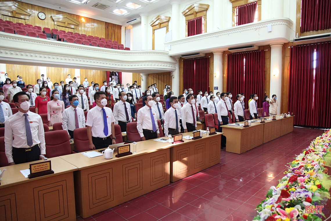 Kỳ họp thứ nhất, HĐND tỉnh Hà Tĩnh khóa XVIII thành công tốt đẹp