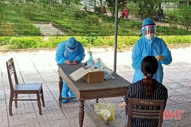 7.008 người Hà Tĩnh về từ các địa phương có dịch âm tính lần 1 với virus SARS-CoV-2