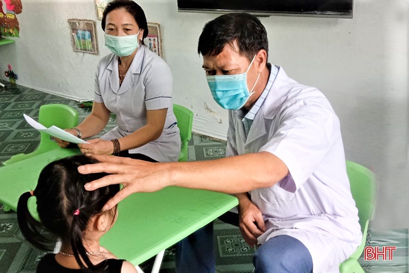 10.960 ca đau mắt đỏ ở Hương Khê đã khỏi bệnh