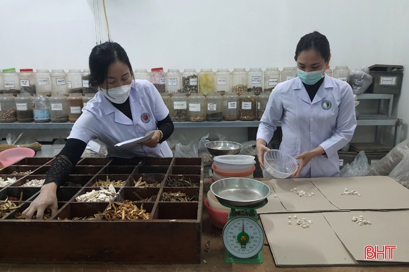 Đấu thầu thành công 2 gói thầu về cung cấp thuốc chữa bệnh cho các cơ sở y tế ở Hà Tĩnh