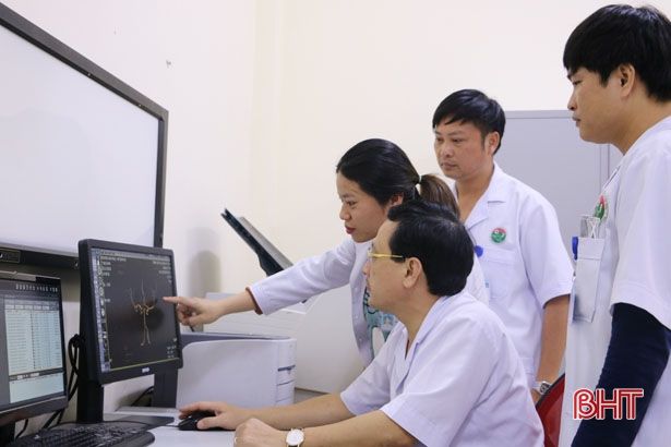 Ứng dụng công nghệ thông tin trong chăm sóc sức khỏe người dân Hà Tĩnh