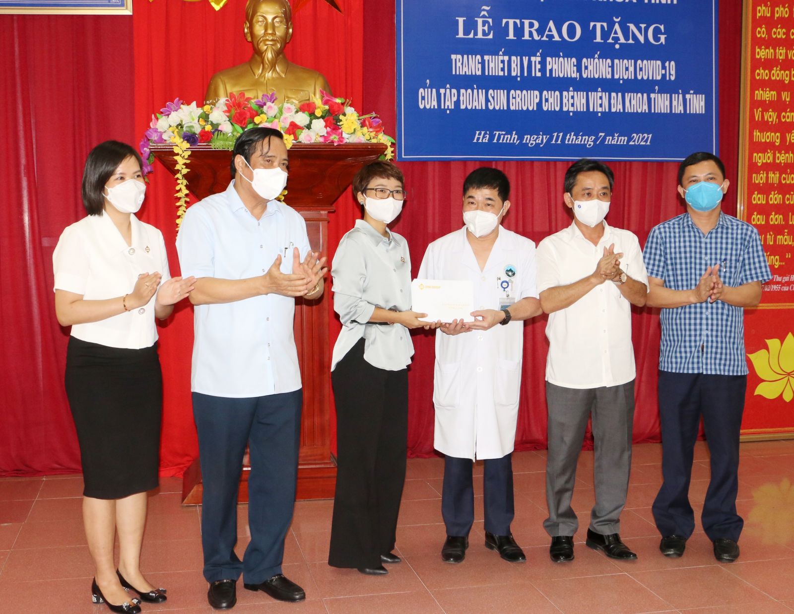 Sun Group trao tặng thiết bị y tế trị giá hơn 31 tỷ đồng cho Bệnh viện Đa khoa Hà Tĩnh