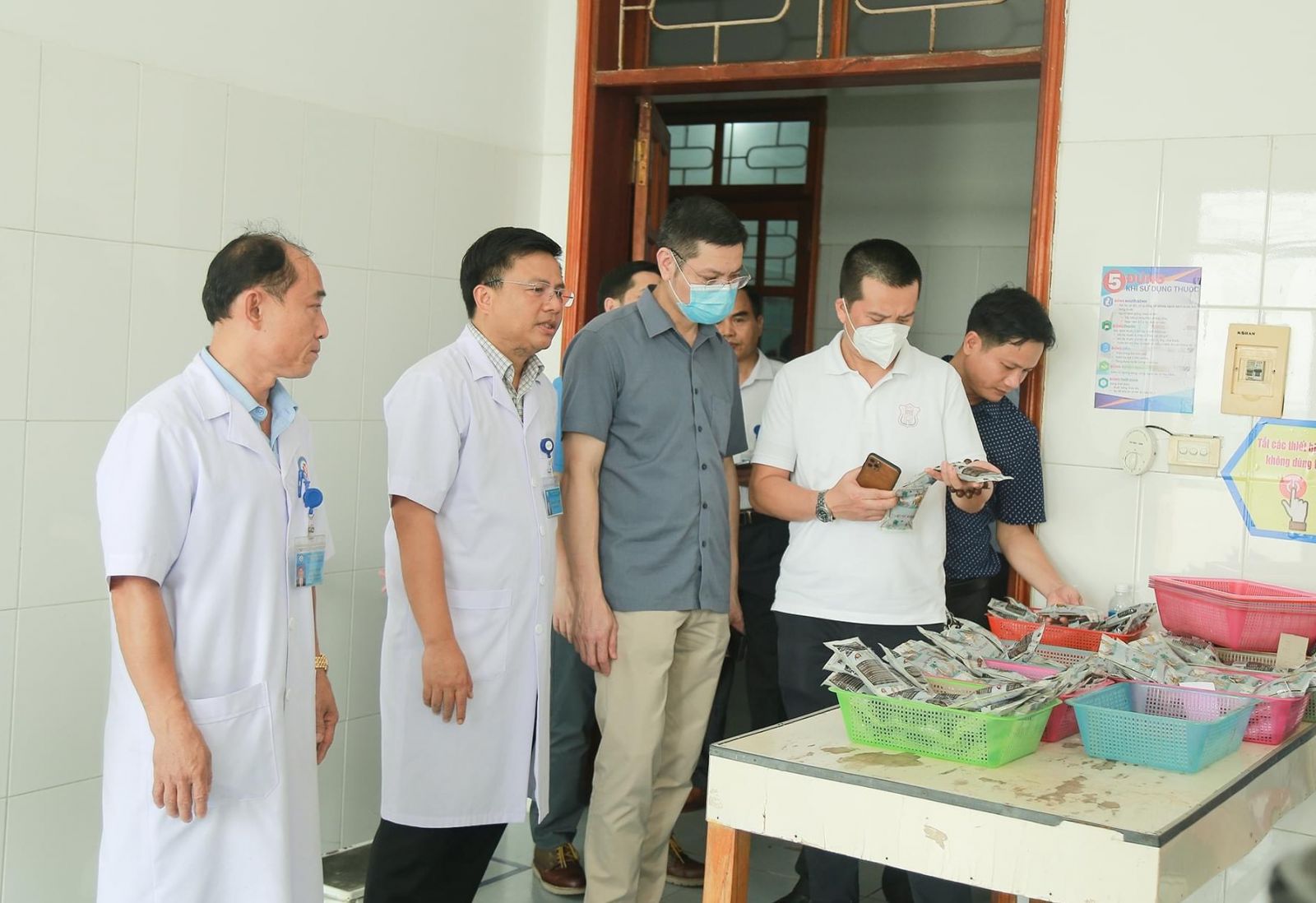 Thêm 2 cơ sở y tế được Bệnh viện Đại học Y Hà Nội hỗ trợ chuyên môn