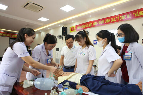 <a href="/tin-tuc-su-kien" title="TIN TỨC - SỰ KIỆN" rel="dofollow">TIN TỨC - SỰ KIỆN</a>