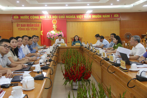 <a href="/tin-tuc-su-kien/dan-so-phat-trien" title="Dân số và phát triển" rel="dofollow">DÂN SỐ PHÁT TRIỂN</a>