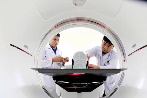 <a href="/tin-tuc-su-kien" title="TIN TỨC - SỰ KIỆN" rel="dofollow">TIN TỨC - SỰ KIỆN</a>