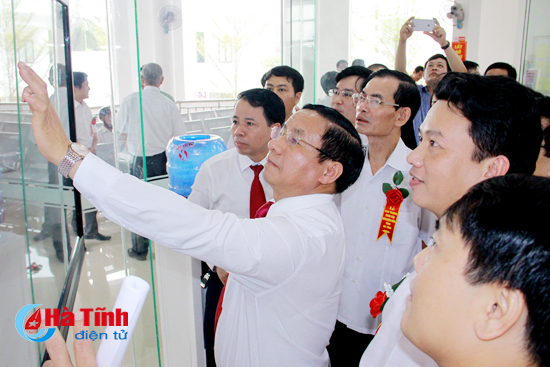 khai truong trung tam hanh chinh cong tinh ha tinh