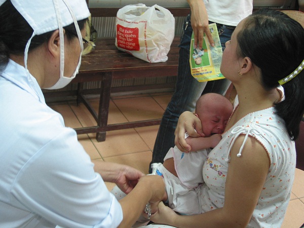 Bộ Y tế khuyến cáo tiêm phòng vắc-xin viêm não Nhật Bản cho trẻ em