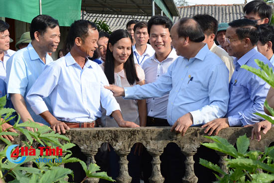 thu tuong nguyen xuan phuc tri an gia dinh chinh sach o ha tinh