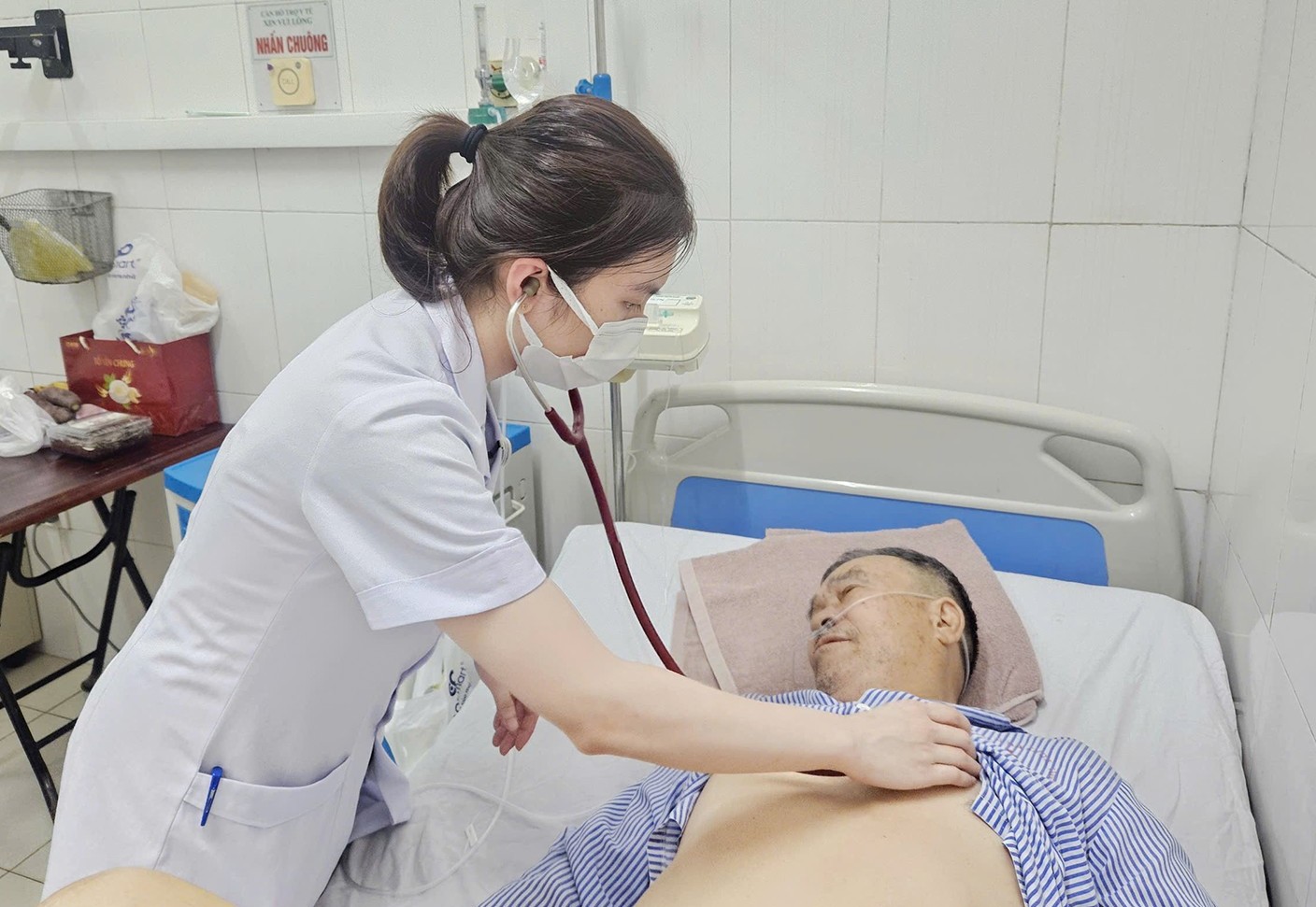 Sau can thiệp, sức khỏe bệnh nhân Trần Viết Tập dần ổn định. bqbht_br_1789207799482-1481798259994452659-1417485907968122504-5dd411a306fe0e256123599058e83734a.jpg