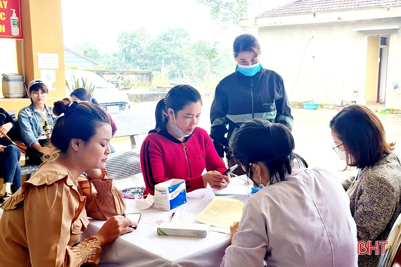 Hà Tĩnh khởi động sớm chiến dịch chăm sóc sức khỏe sinh sản, kế hoạch hóa gia đình