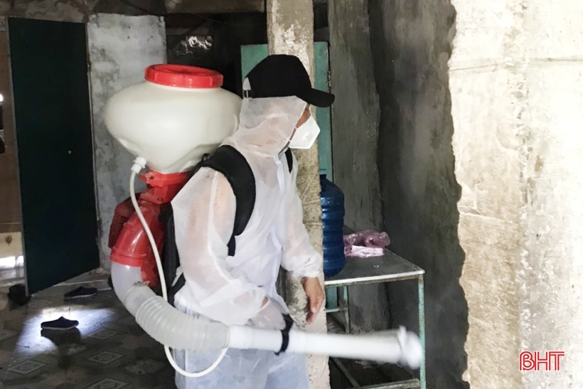 Các địa phương ở Hà Tĩnh cần quyết liệt trong phòng, chống dịch sốt xuất huyết