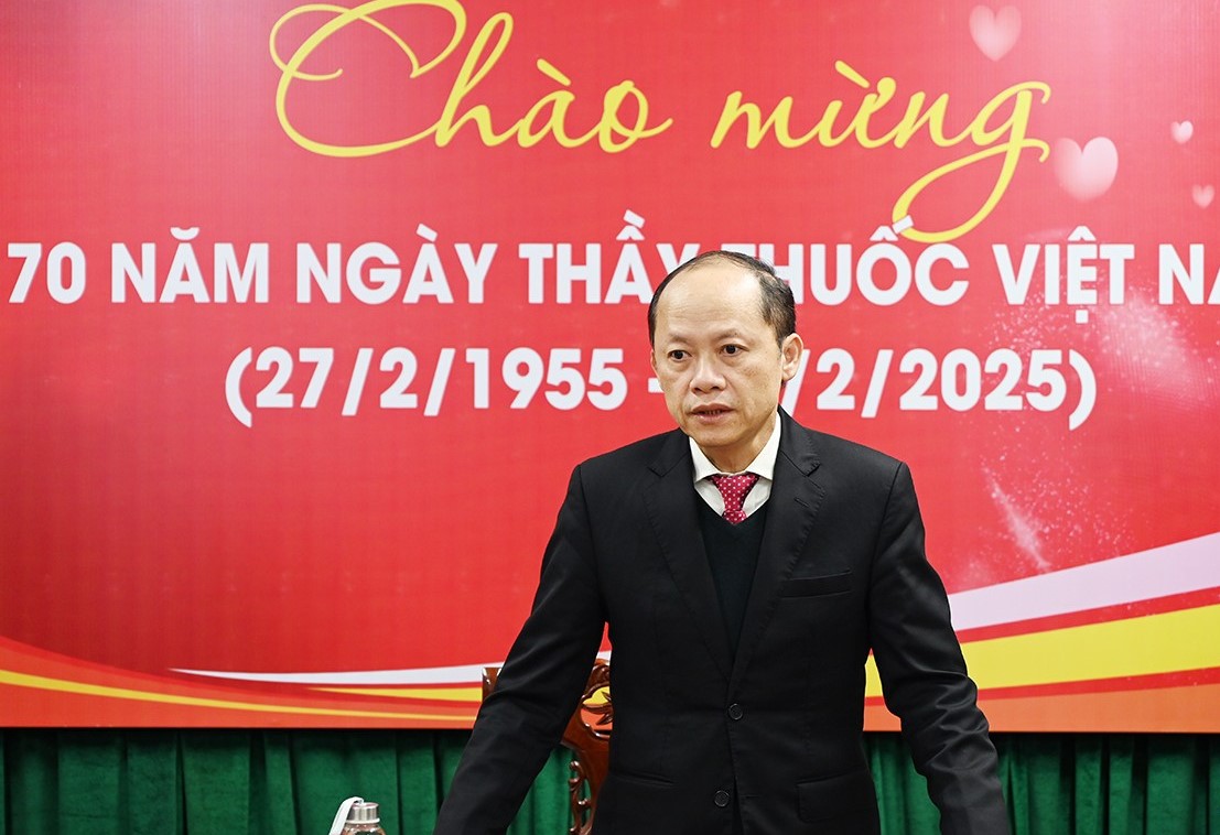 Phó Chủ tịch Thường trực UBND tỉnh Nguyễn Hồng Lĩnh gửi lời cảm ơn, tri ân và lời chúc mừng tốt đẹp nhất đến đội ngũ y, bác sỹ và những người đang hoạt động trong lĩnh vực y tế.