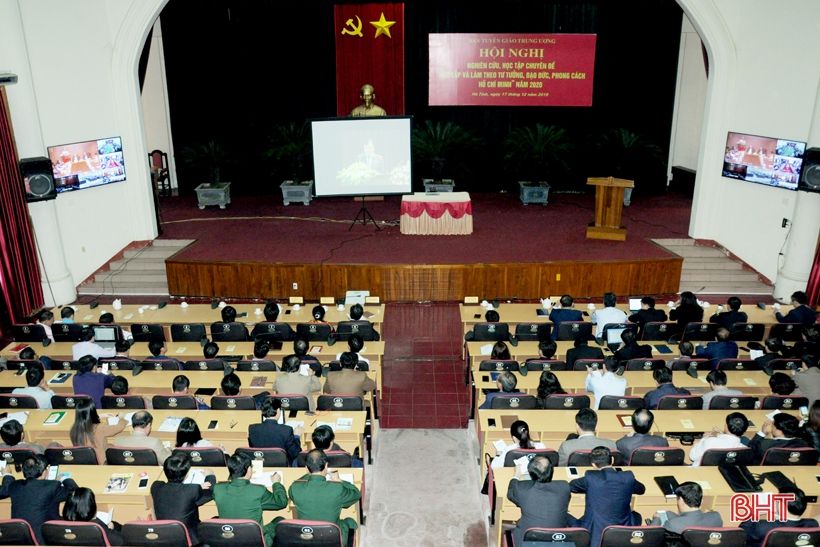 Hà Tĩnh sớm xây dựng kế hoạch học tập và làm theo tư tưởng, đạo đức, phong cách Hồ Chí Minh năm 2020